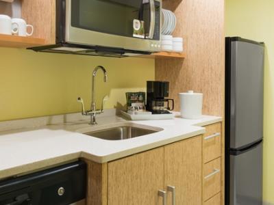 Hotel Home2 By Hilton Buffalo Airport/ Galleria Mall